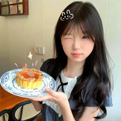 橙色女孩